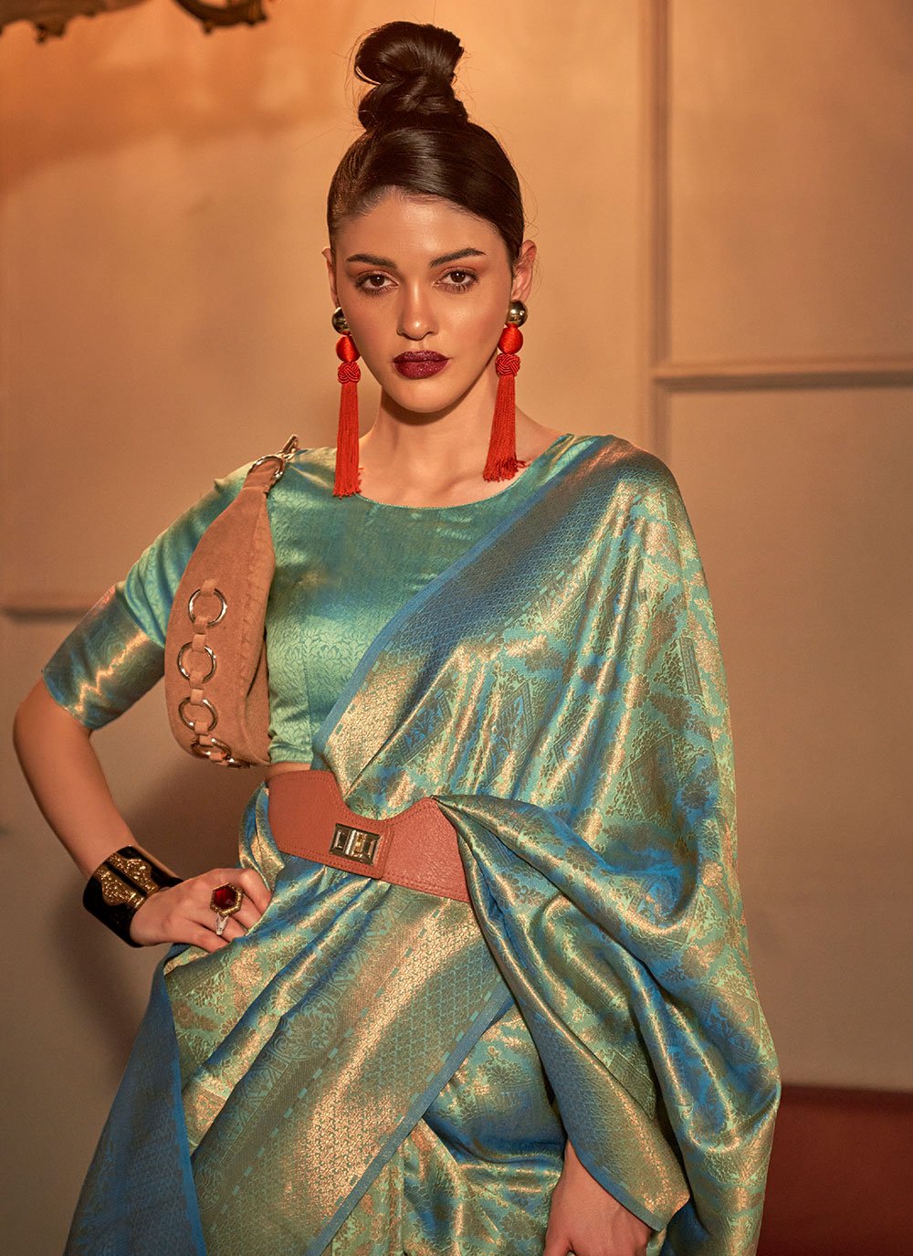 Contemporary Handloom Silk Turquoise Weaving Saree