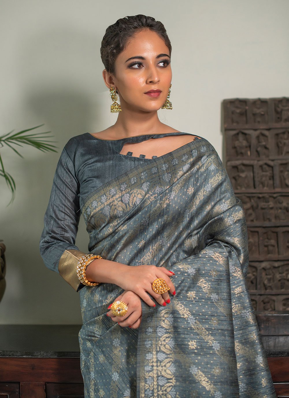 Contemporary Tussar Silk Grey Woven Saree