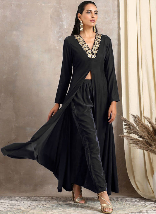 Casual Kurti Velvet Black Embroidered Kurtis