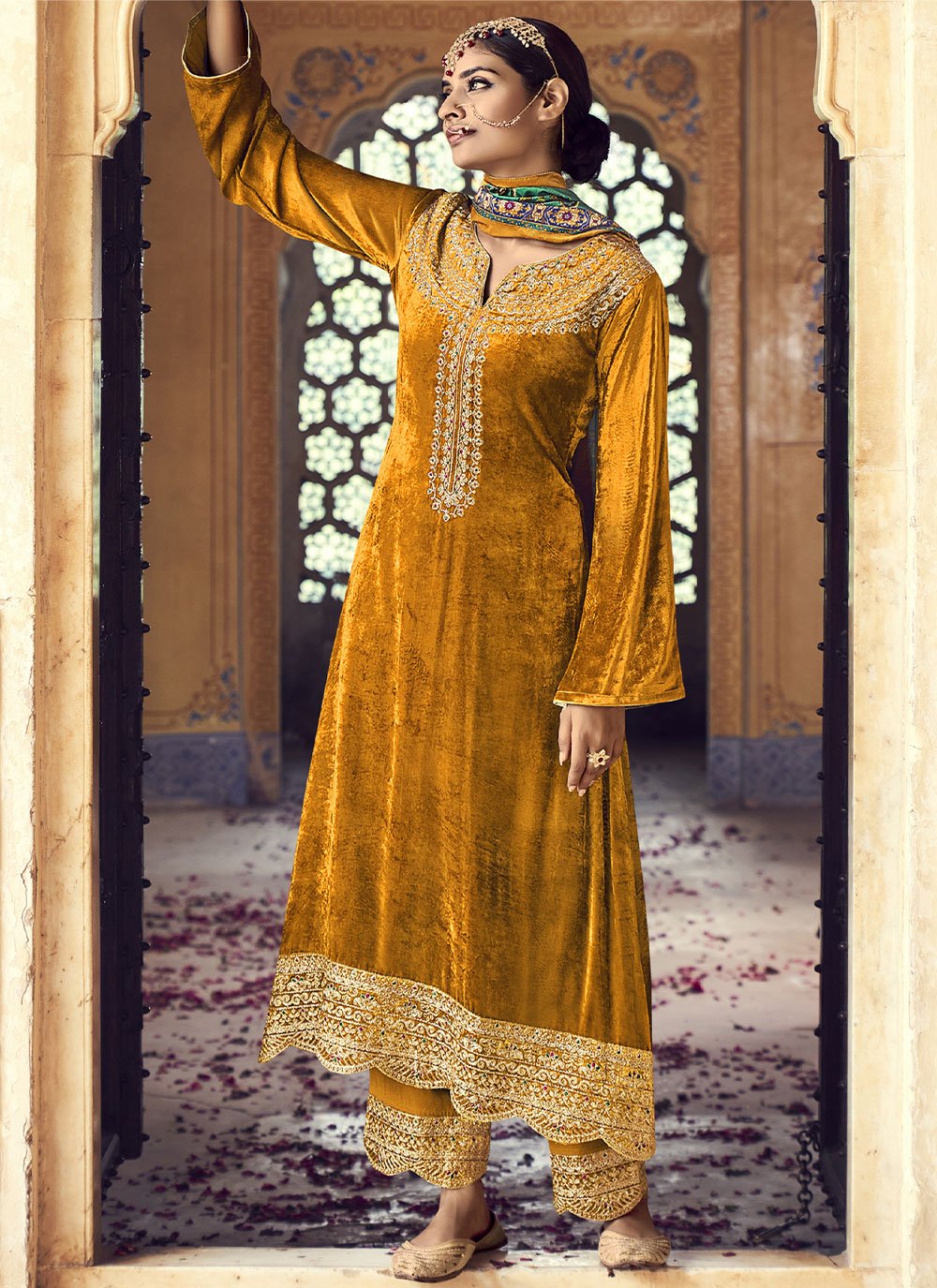 Salwar Suit Velvet Gold Embroidered Salwar Kameez