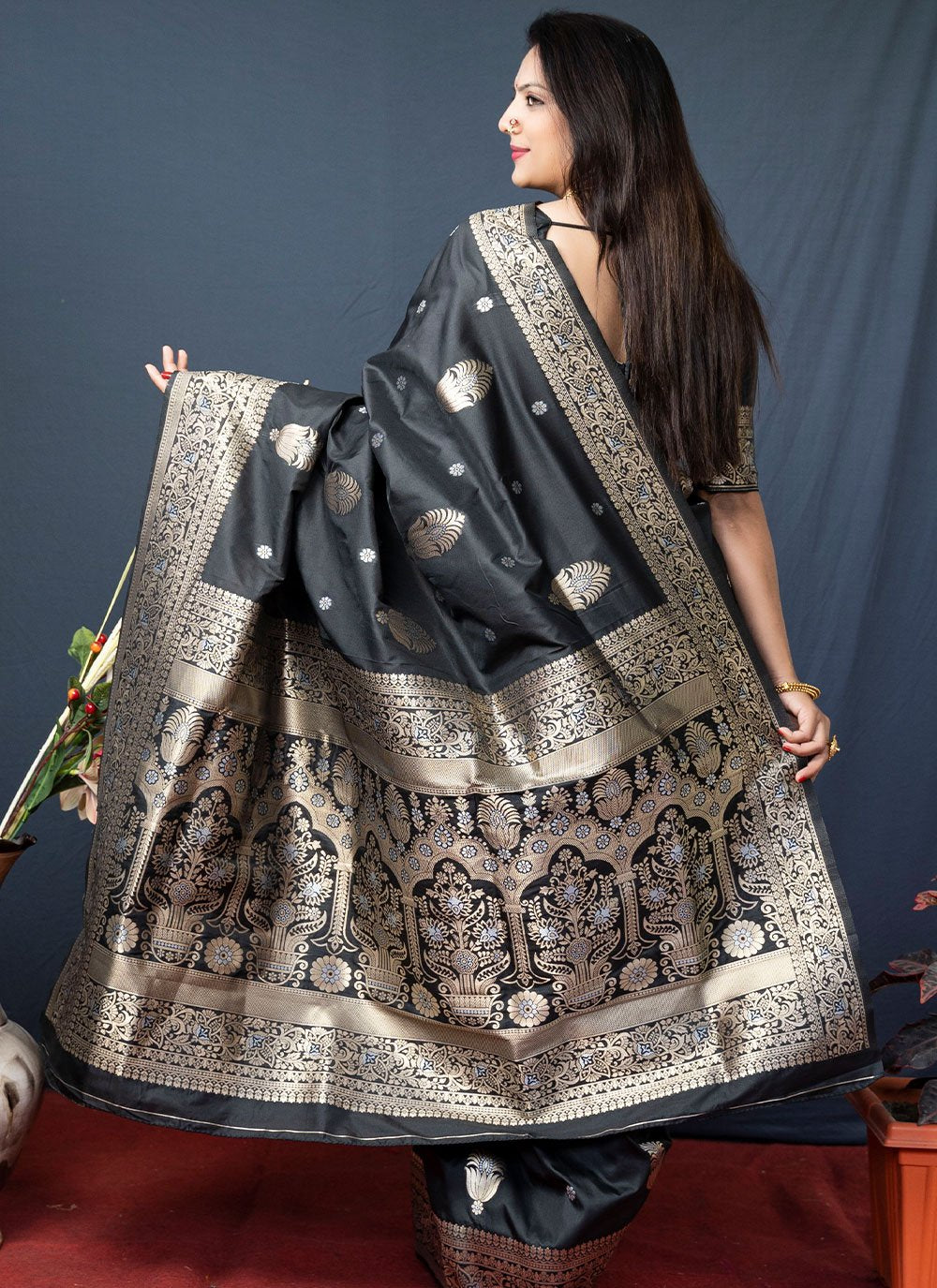 Trendy Saree Banarasi Silk Black Weaving Saree