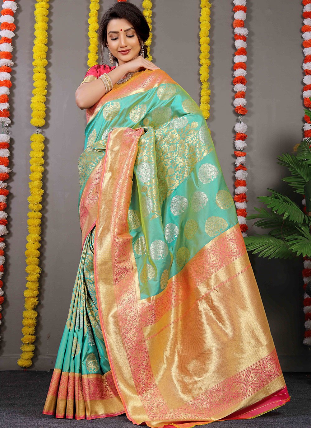 Classic Banarasi Silk Green Rama Weaving Saree