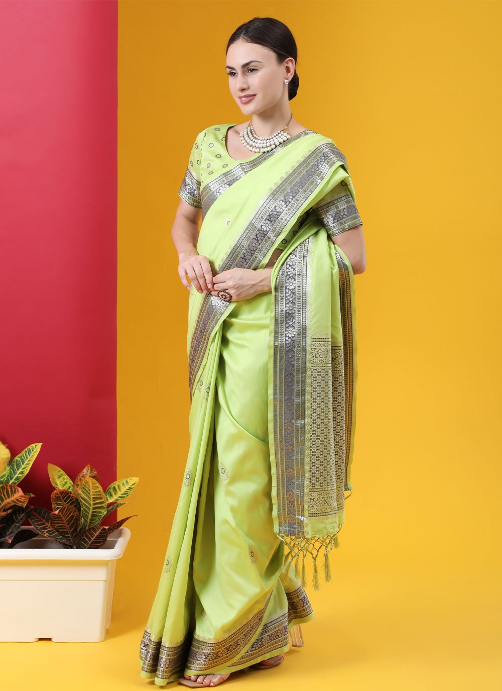 Classic Banarasi Silk Green Weaving Saree