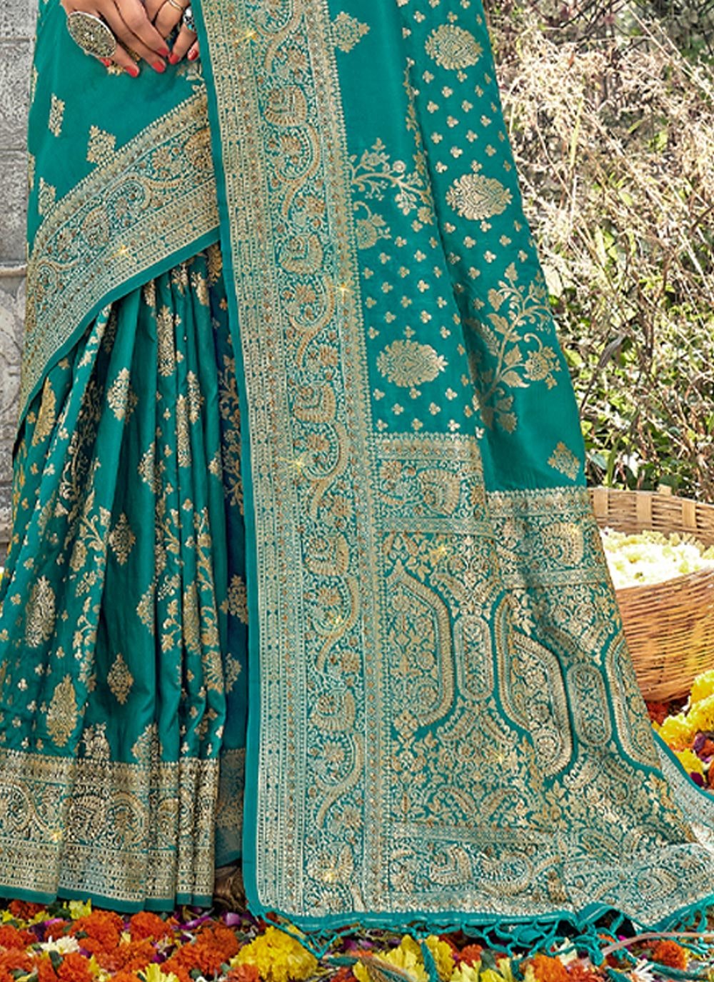 Traditional Saree Banarasi Silk Firozi Weaving Saree