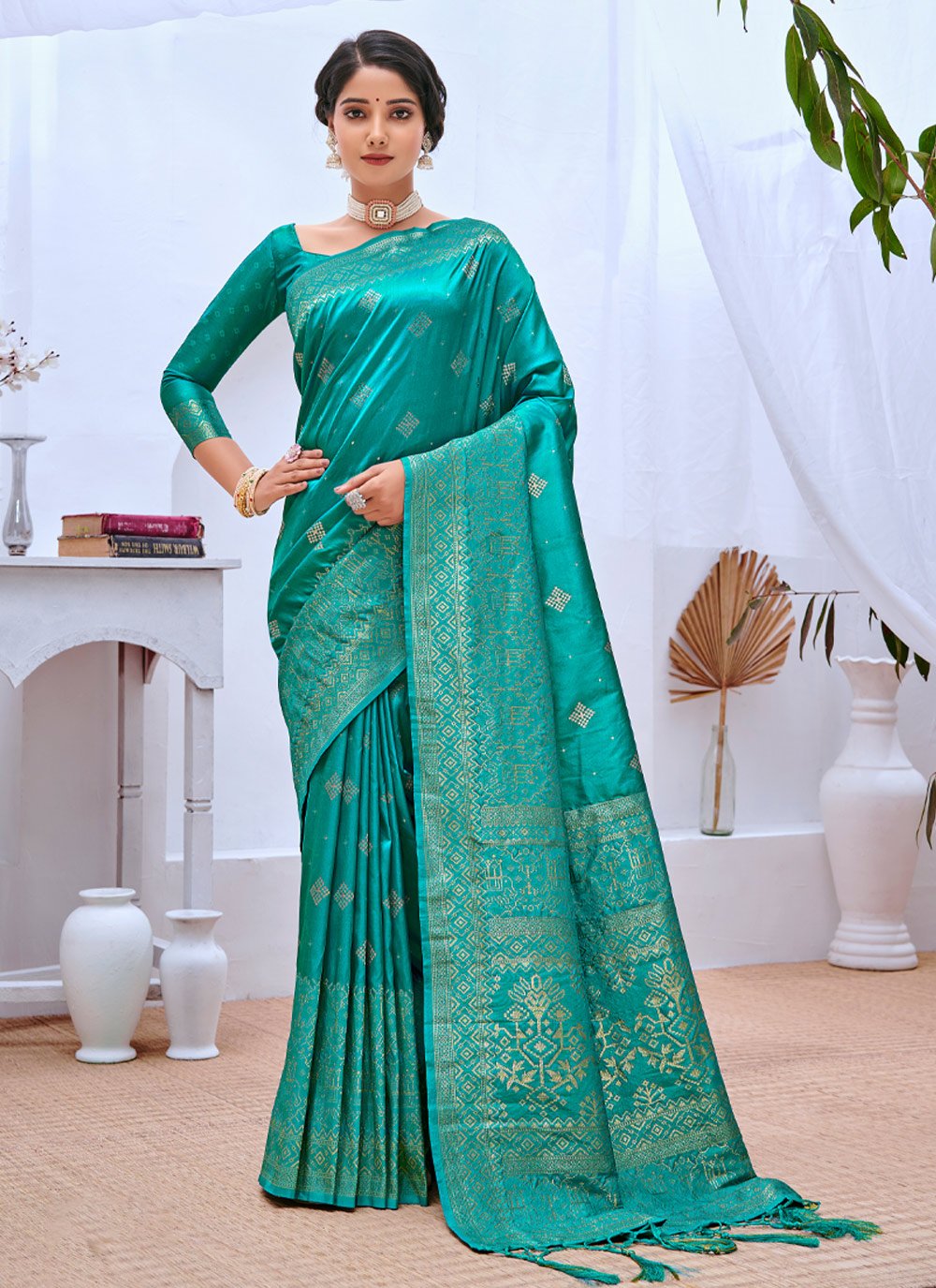 Trendy Saree Banarasi Silk Firozi Weaving Saree