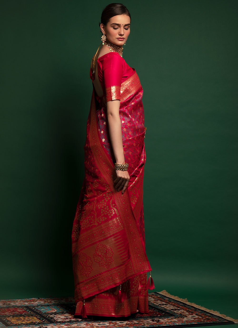 Contemporary Silk Red Weaving Saree