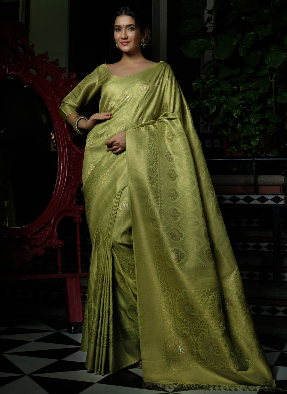 Contemporary Kanjivaram Silk Gold Green Weaving Saree