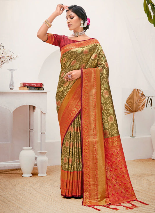 Designer Kanjivaram Silk Green Weaving Saree