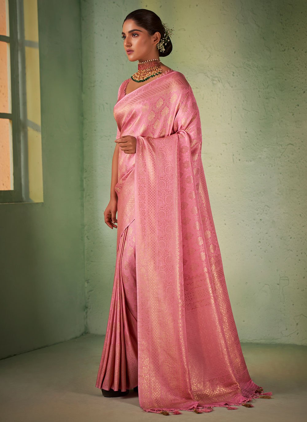 Classic Kanjivaram Silk Pink Weaving Saree