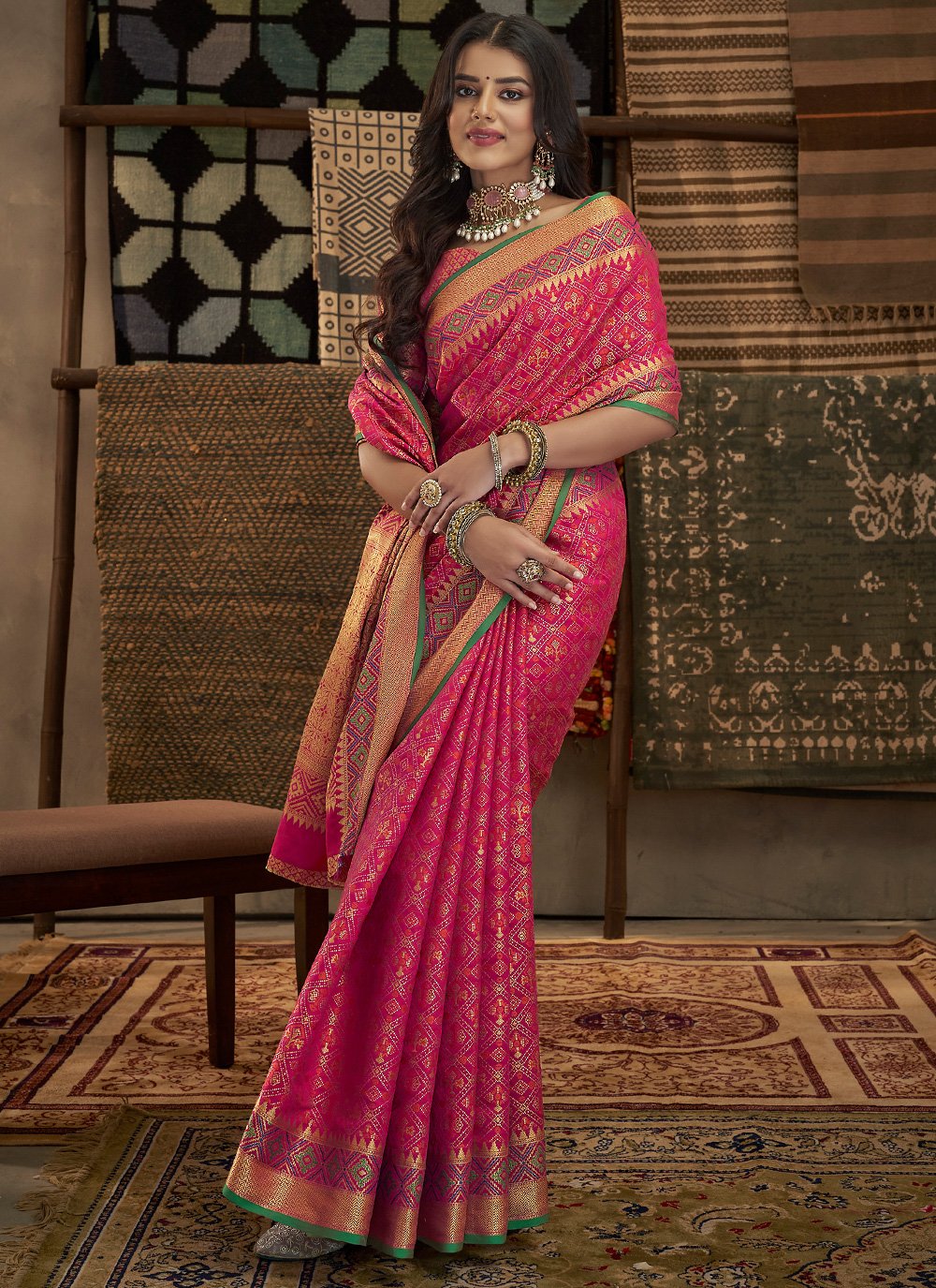 Contemporary Silk Pink Weaving Saree