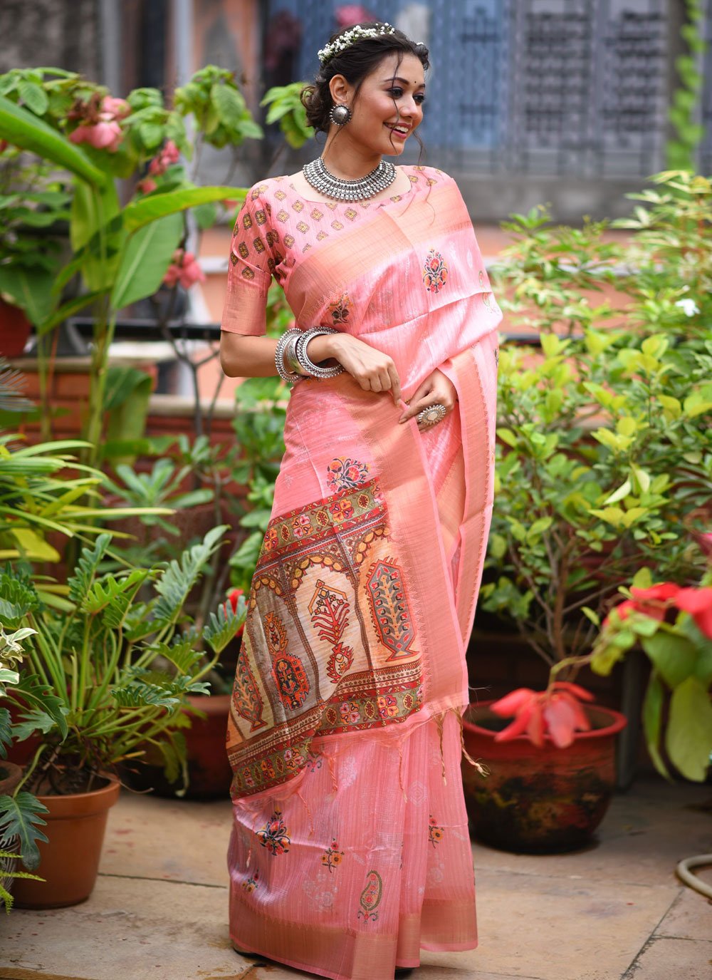 Trendy Saree Tussar Silk Pink Weaving Saree