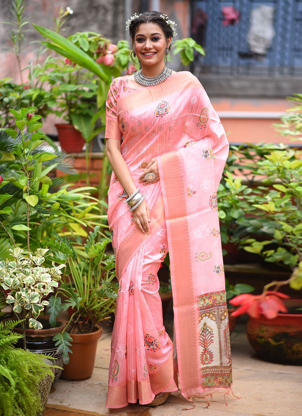 Trendy Saree Tussar Silk Pink Weaving Saree