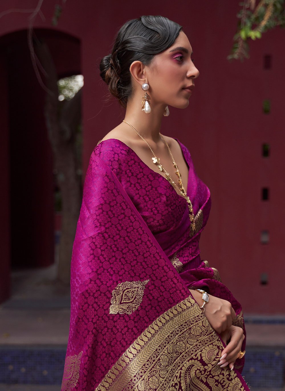 Trendy Saree Satin Silk Purple Weaving Saree