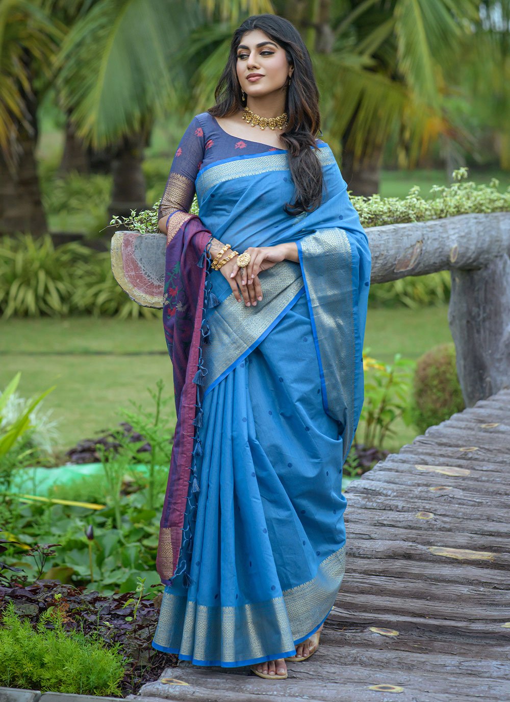 Trendy Saree Cotton Linen Blue Jacquard Work Saree