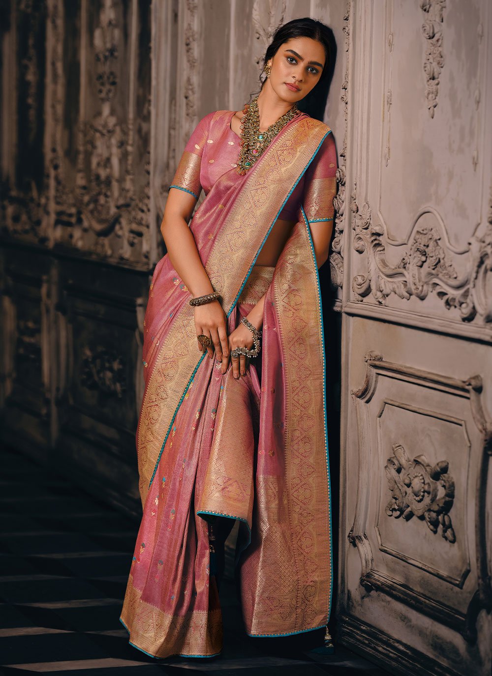 Classic Silk Tissue Pink Weaving Saree