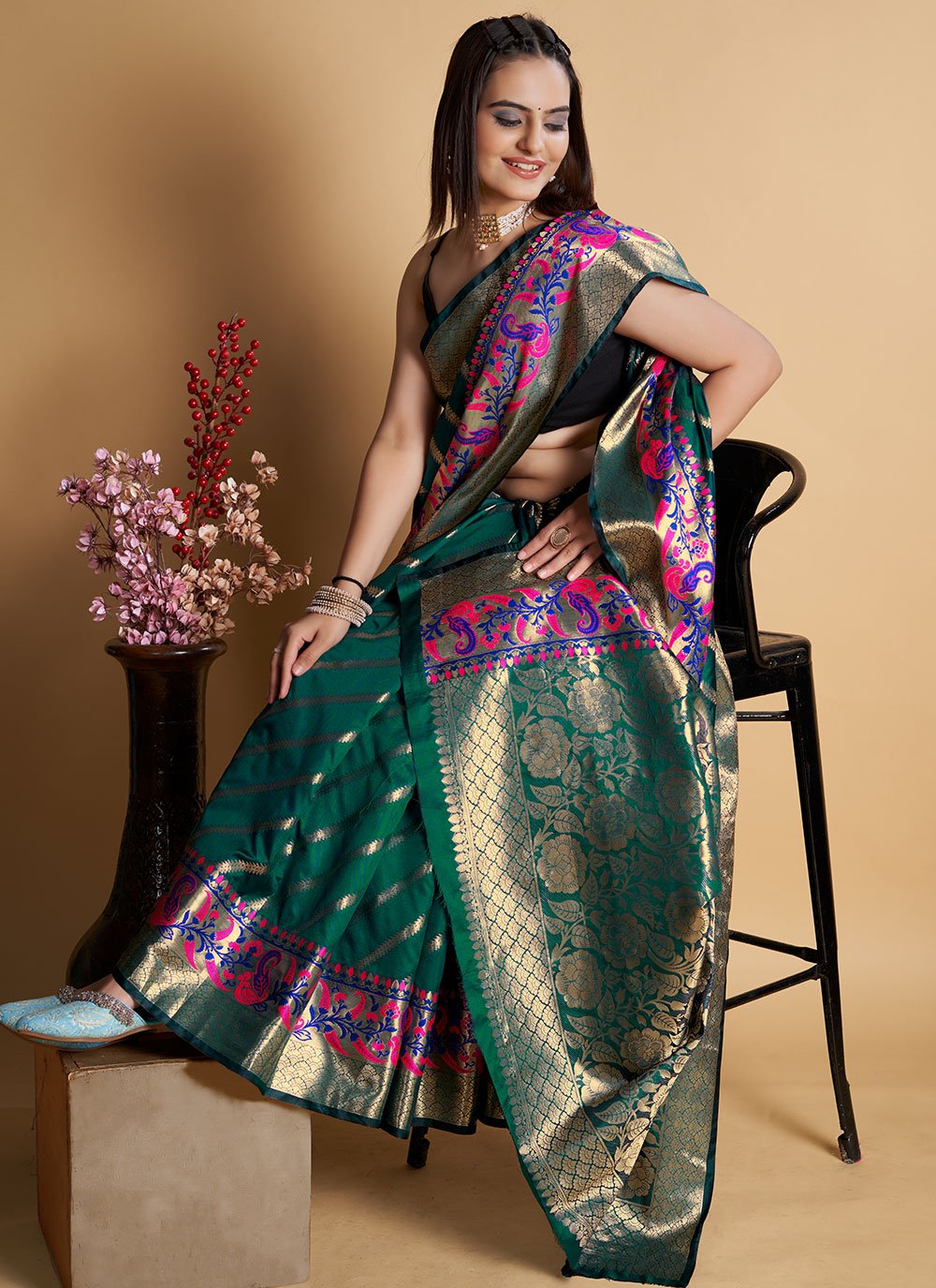 Trendy Saree Silk Green Weaving Saree