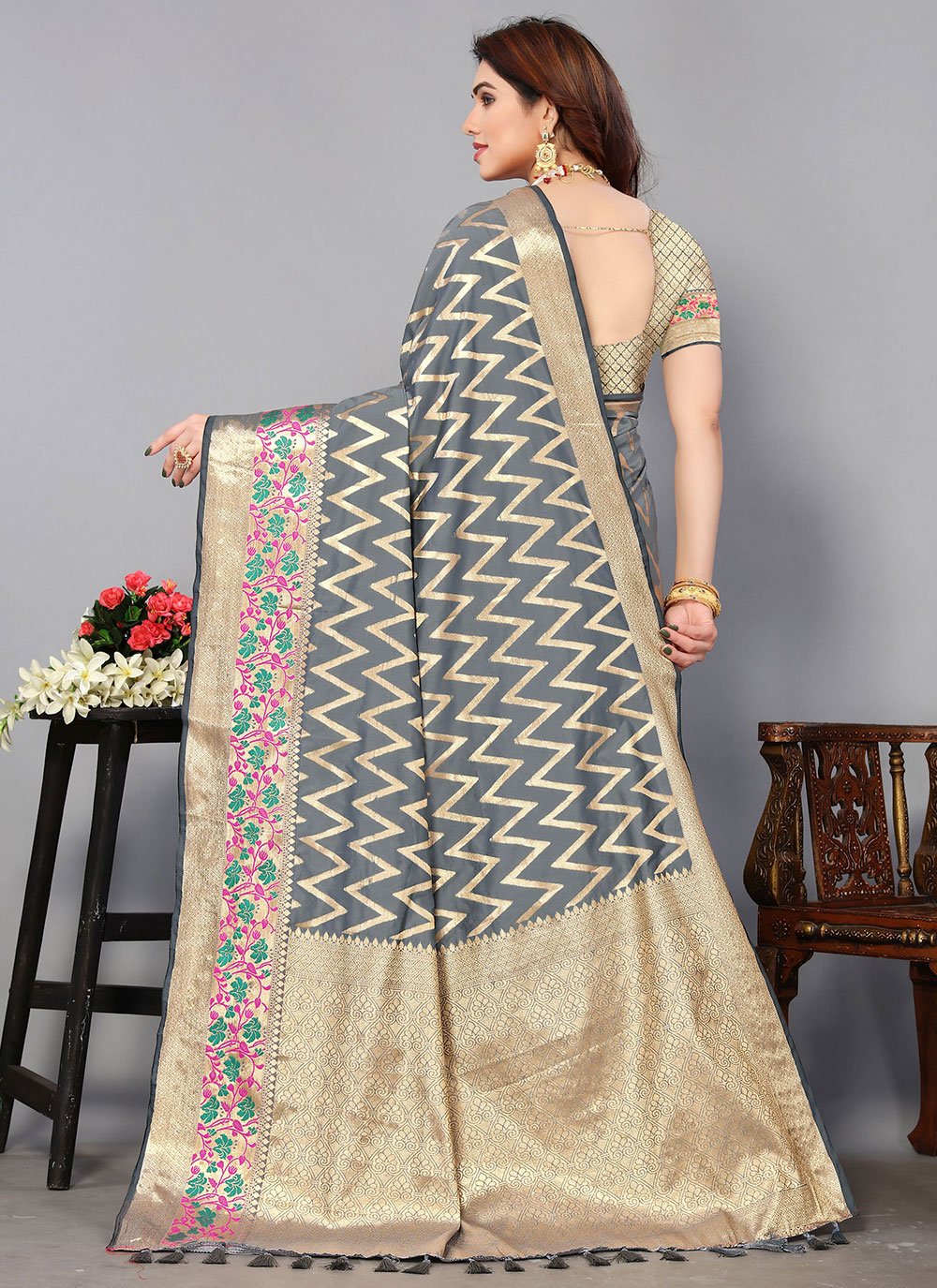 Trendy Saree Silk Grey Jacquard Work Saree