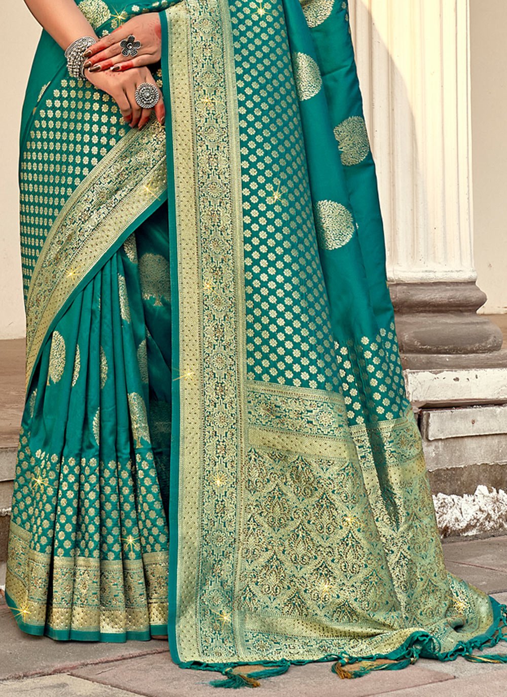 Traditional Saree Banarasi Silk Green Weaving Saree