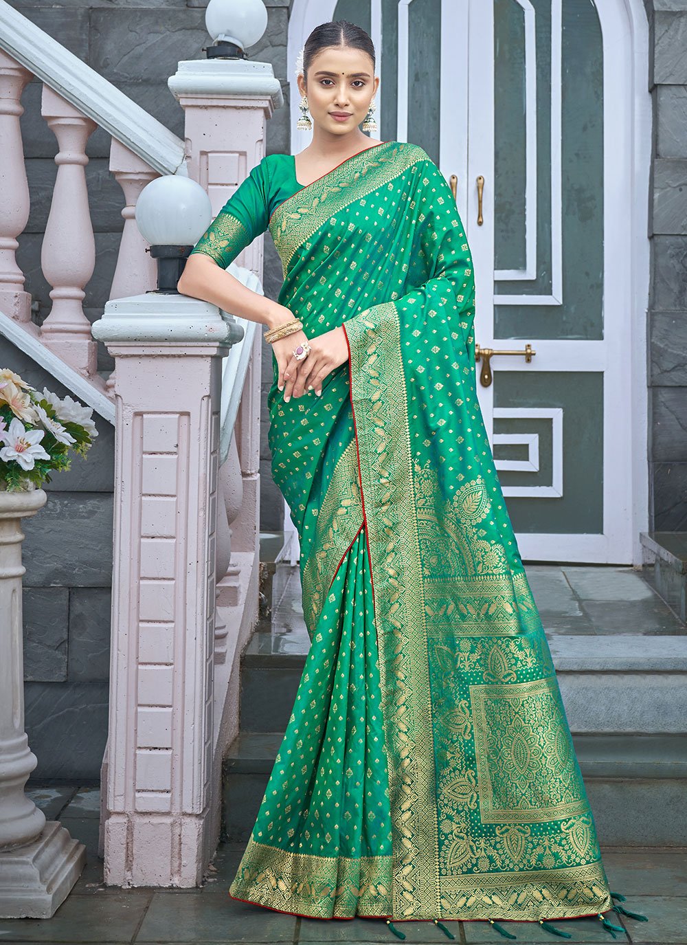 Trendy Saree Banarasi Silk Green Weaving Saree