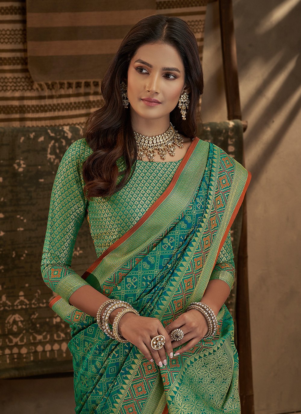 Trendy Saree Silk Green Weaving Saree