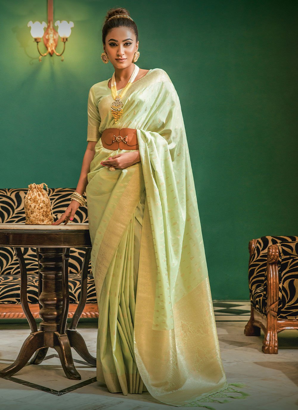 Trendy Saree Silk Green Weaving Saree