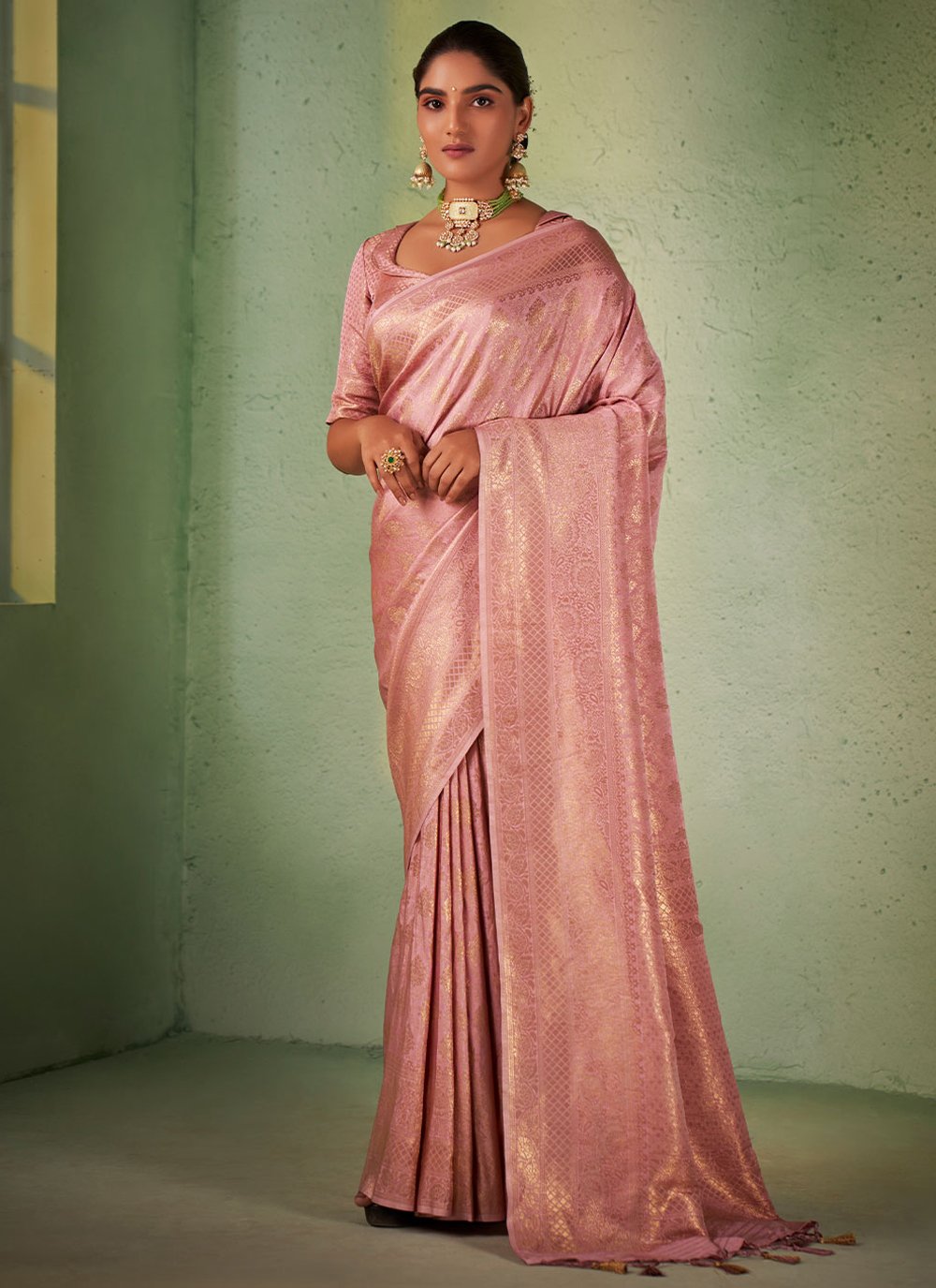 Trendy Saree Kanjivaram Silk Pink Weaving Saree