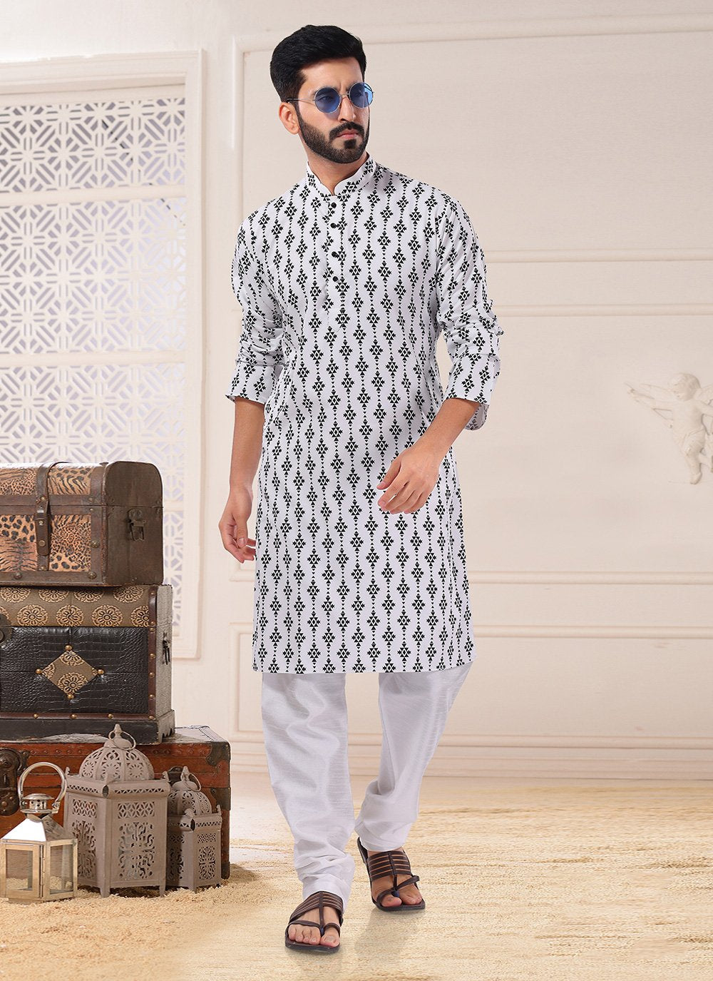 Kurta Pyjama Cotton White Fancy Work Mens