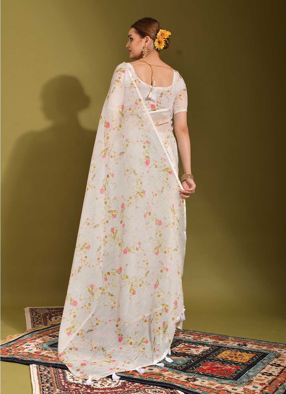 Designer Linen White Print Saree