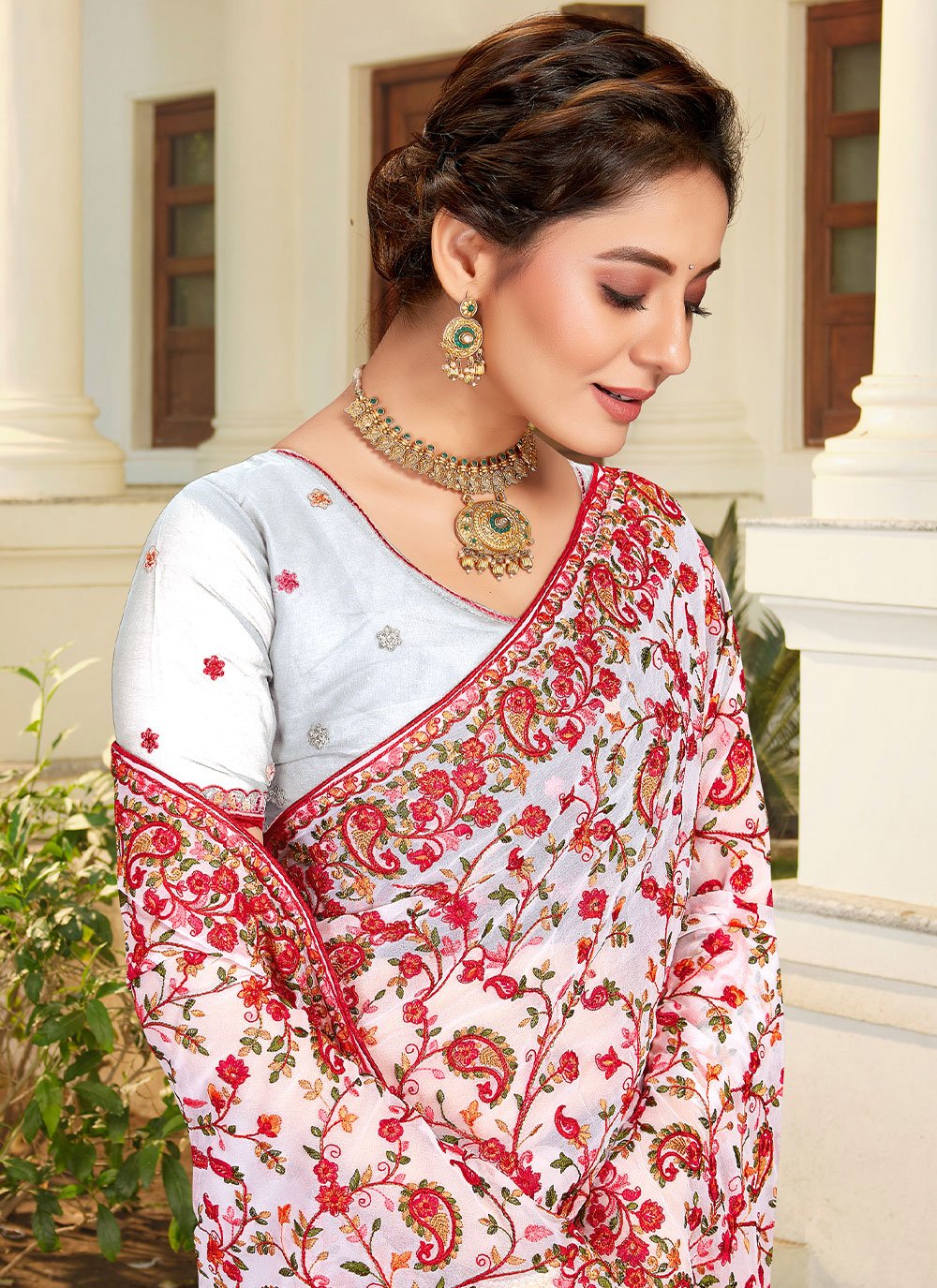 Contemporary Georgette White Embroidered Saree