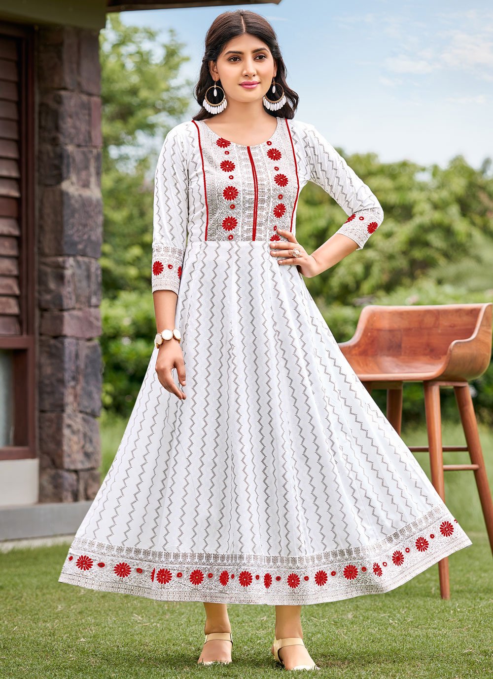 Designer Gown Rayon White Print Gown