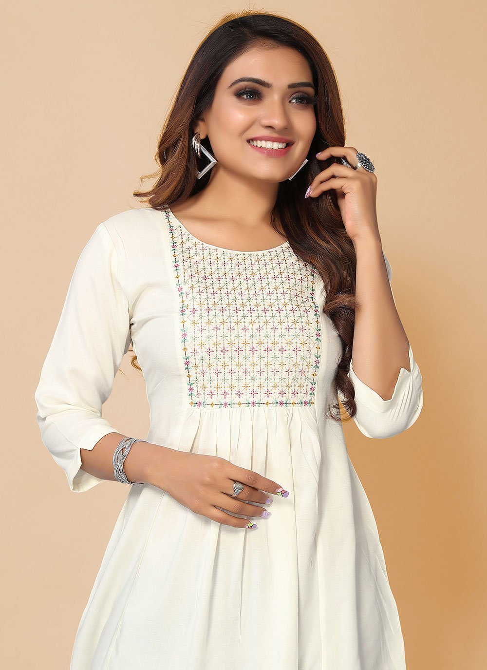 Casual Kurti Rayon White Embroidered Kurtis