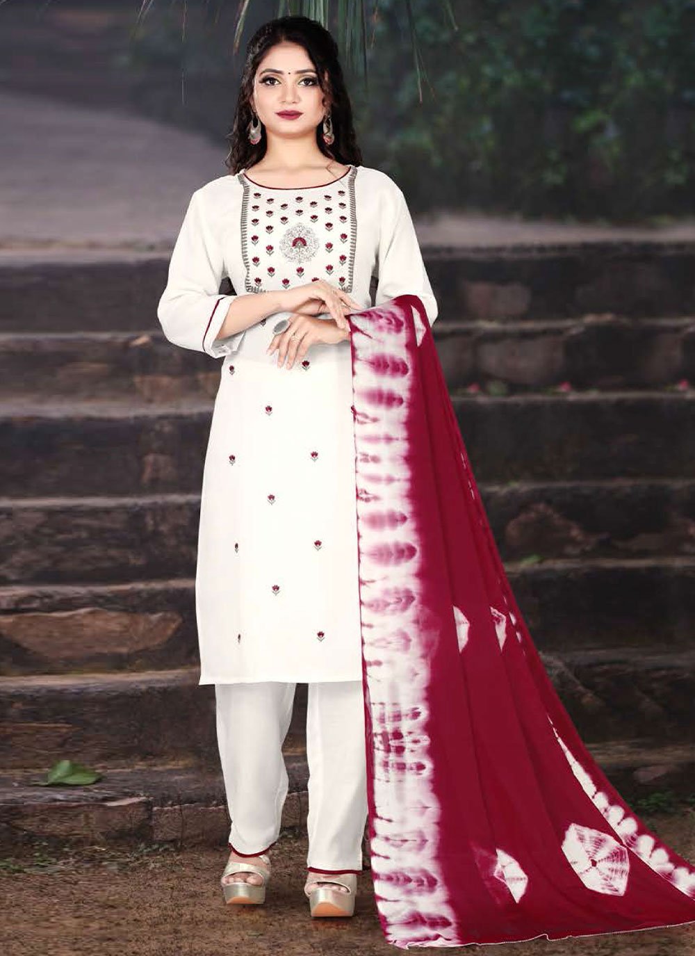 Salwar Suit Rayon White Embroidered Salwar Kameez