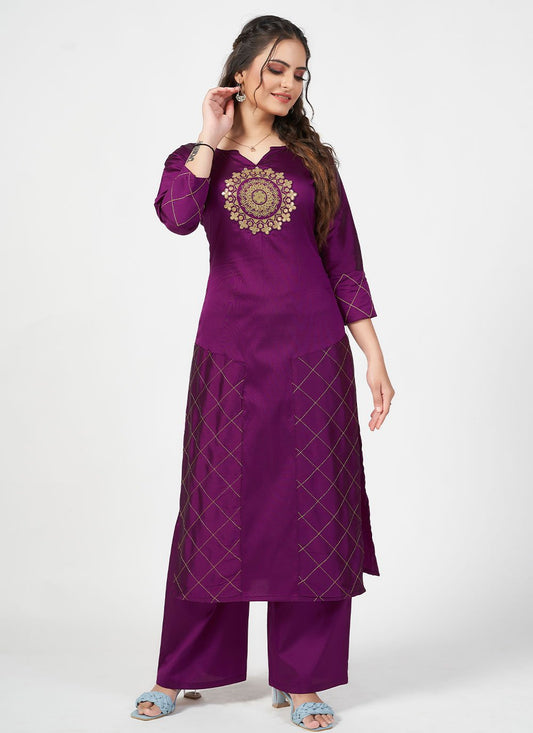 Casual Kurti Art Silk Wine Embroidered Kurtis