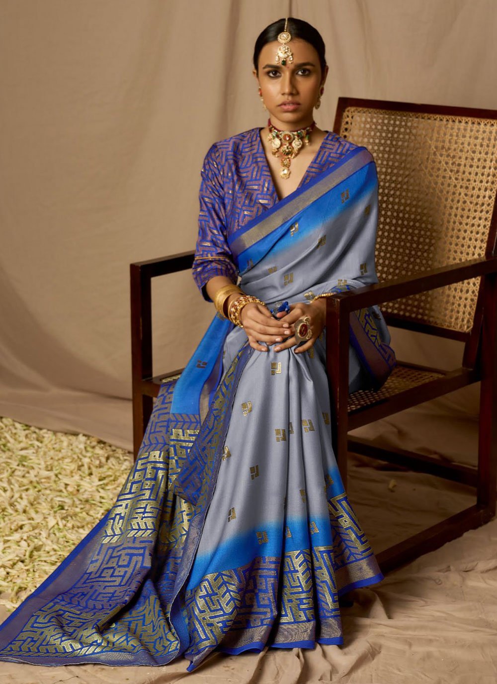 Trendy Saree Brasso Grey Woven Saree