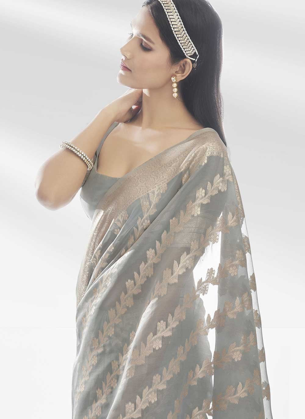 Trendy Saree Organza Grey Woven Saree