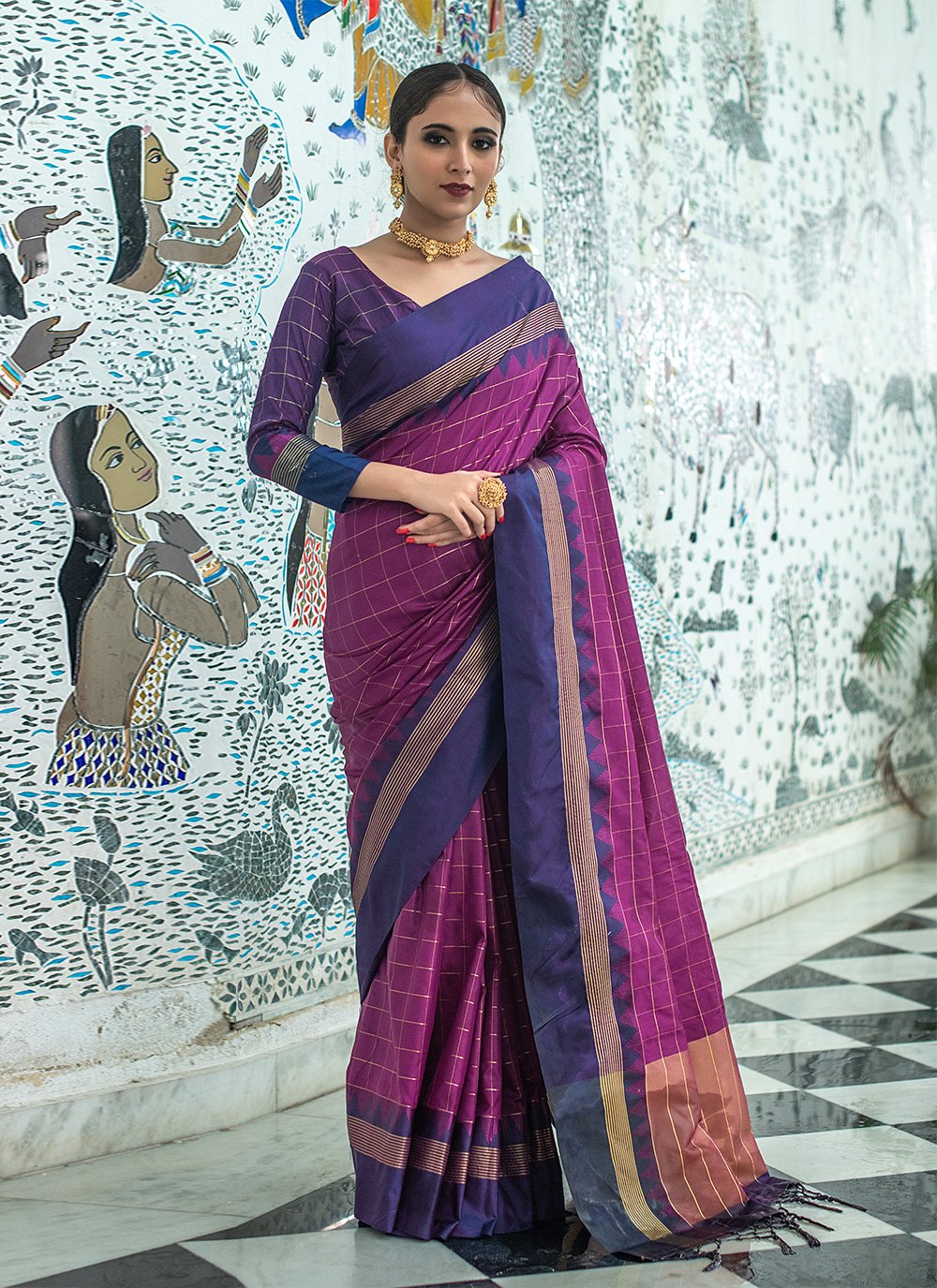 Contemporary Raw Silk Purple Woven Saree