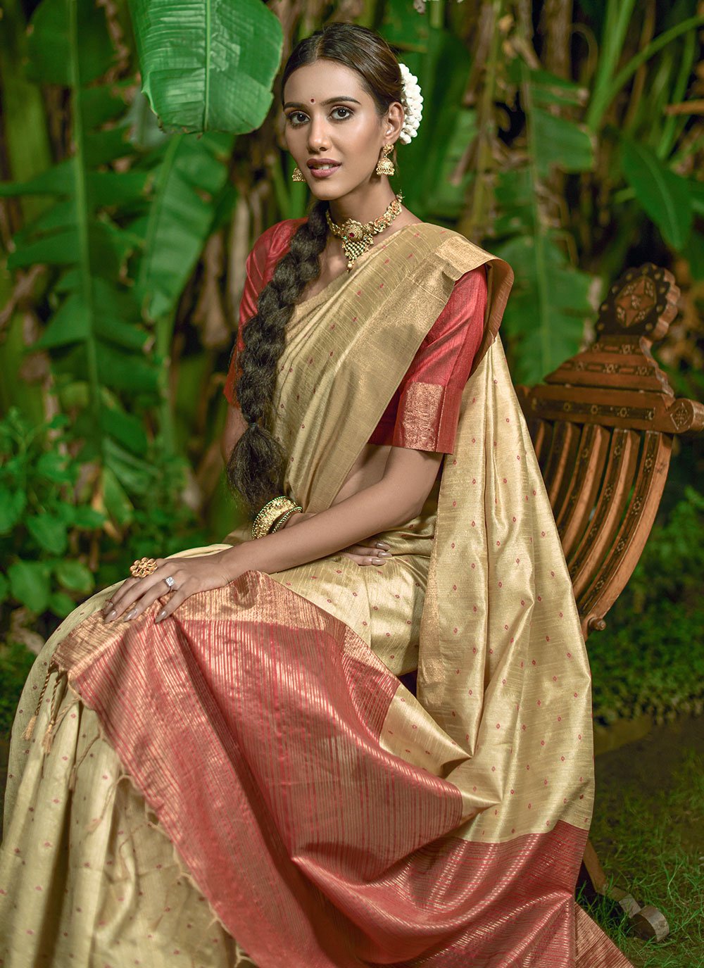 Trendy Saree Raw Silk Cream Woven Saree