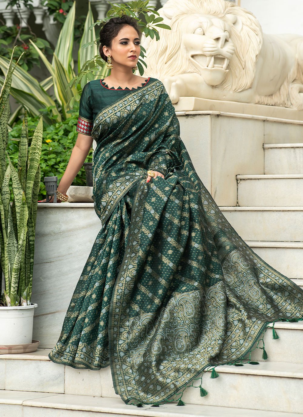 Classic Tussar Silk Green Woven Saree