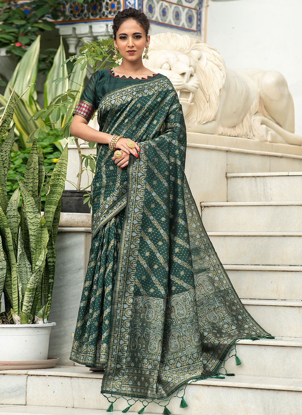 Classic Tussar Silk Green Woven Saree