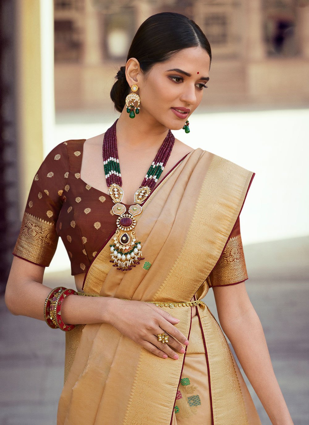 Trendy Saree Silk Tissue Gold Woven Saree