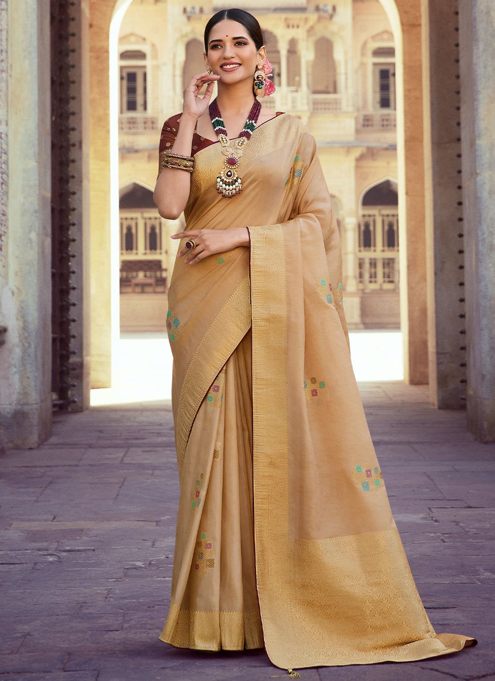 Trendy Saree Silk Tissue Gold Woven Saree