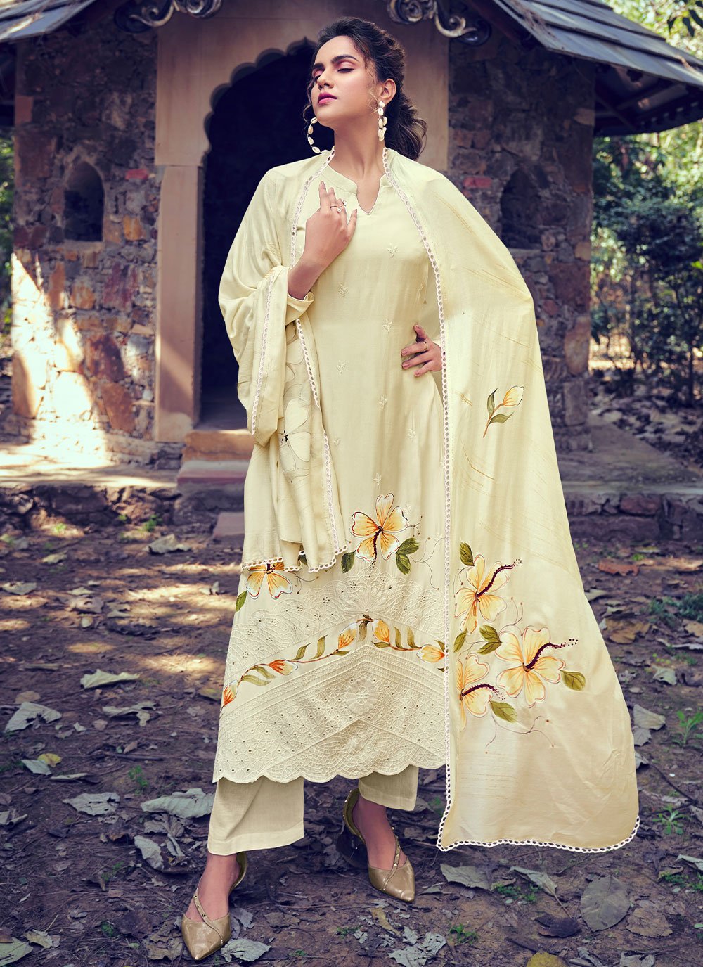 Straight Salwar Suit Bembarg Muslin Yellow Embroidered Salwar Kameez