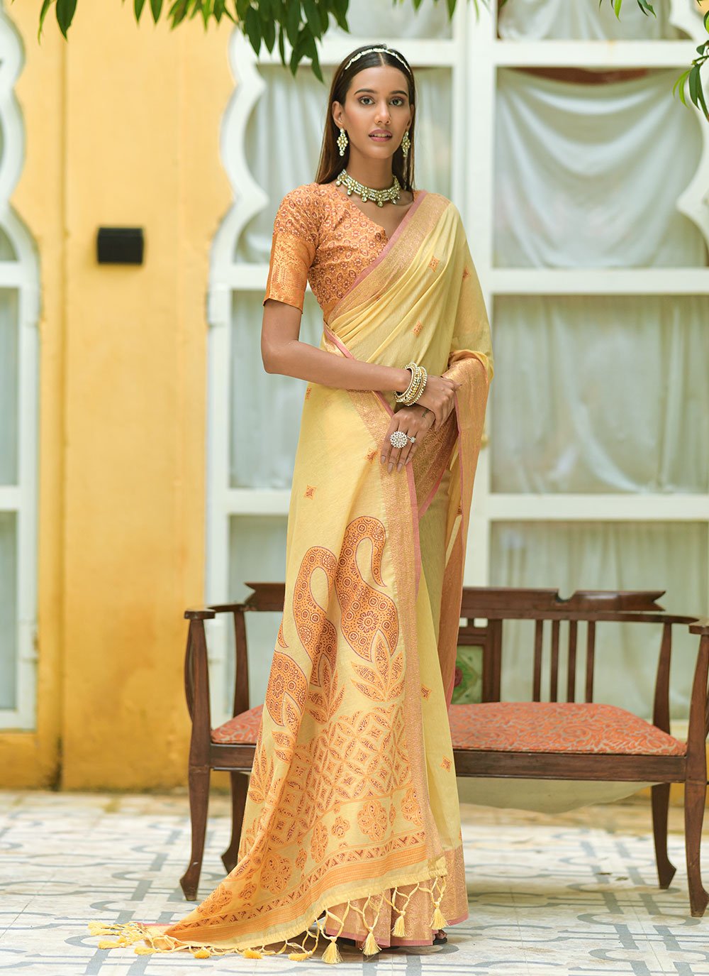 Contemporary Cotton Yellow Woven Saree