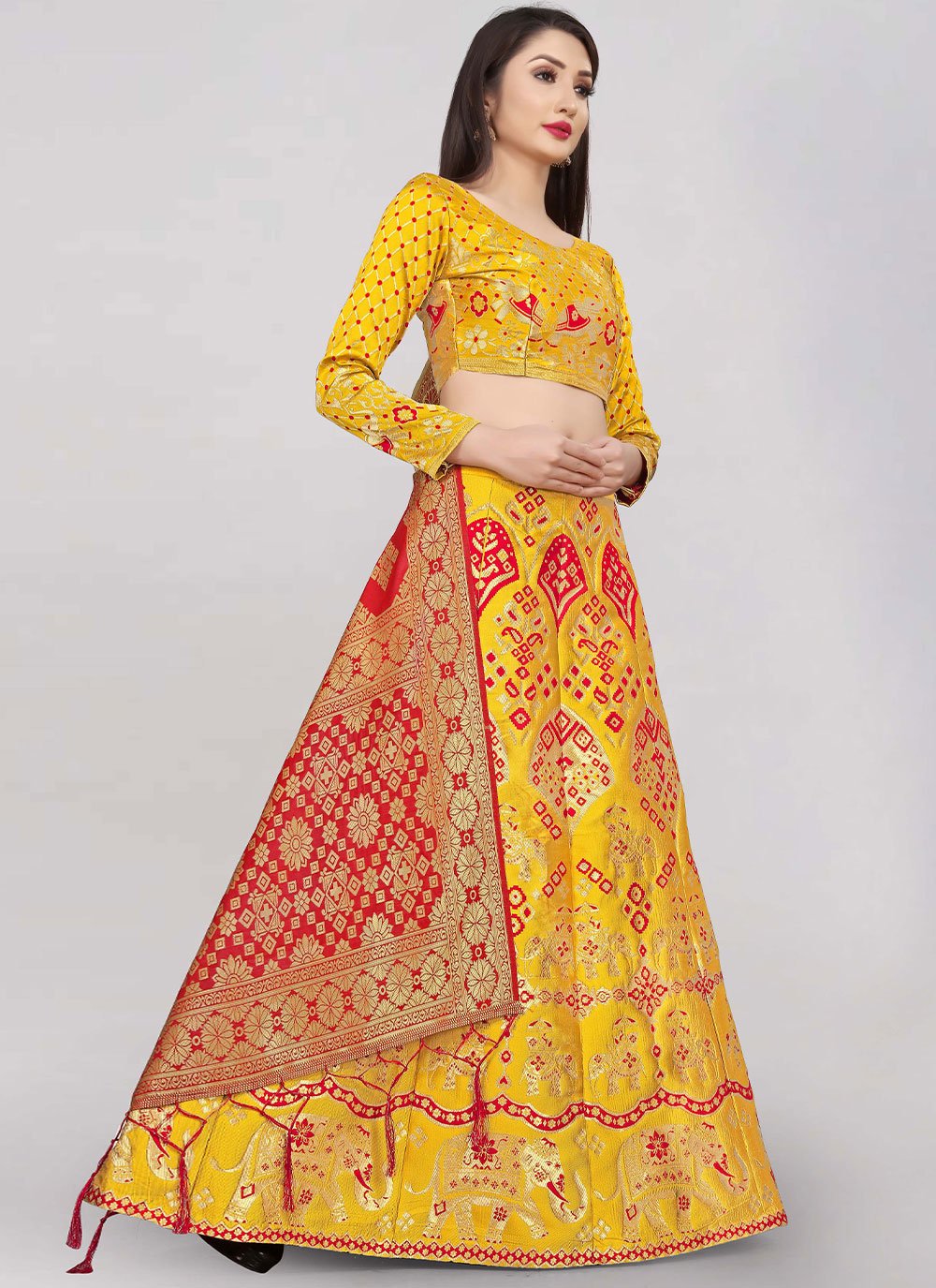 Lehenga Choli Banarasi Jacquard Silk Yellow Jacquard Work Lehenga Choli