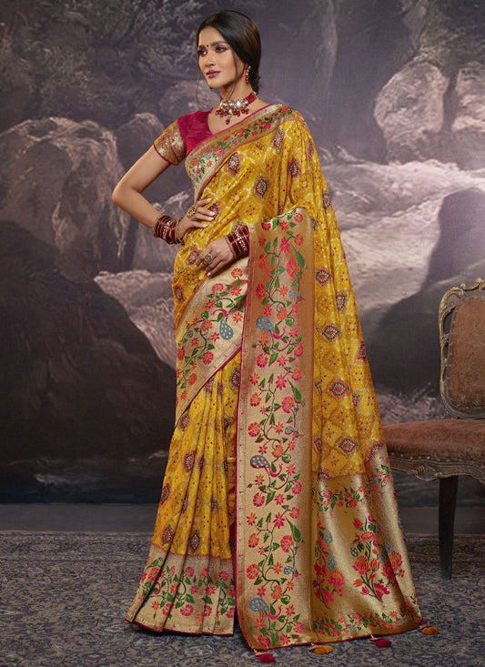 Trendy Saree Viscose Yellow Weaving Saree