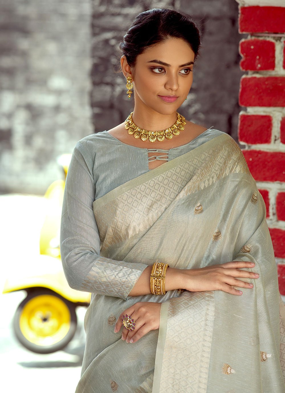 Classic Linen Tissue Grey Woven Saree