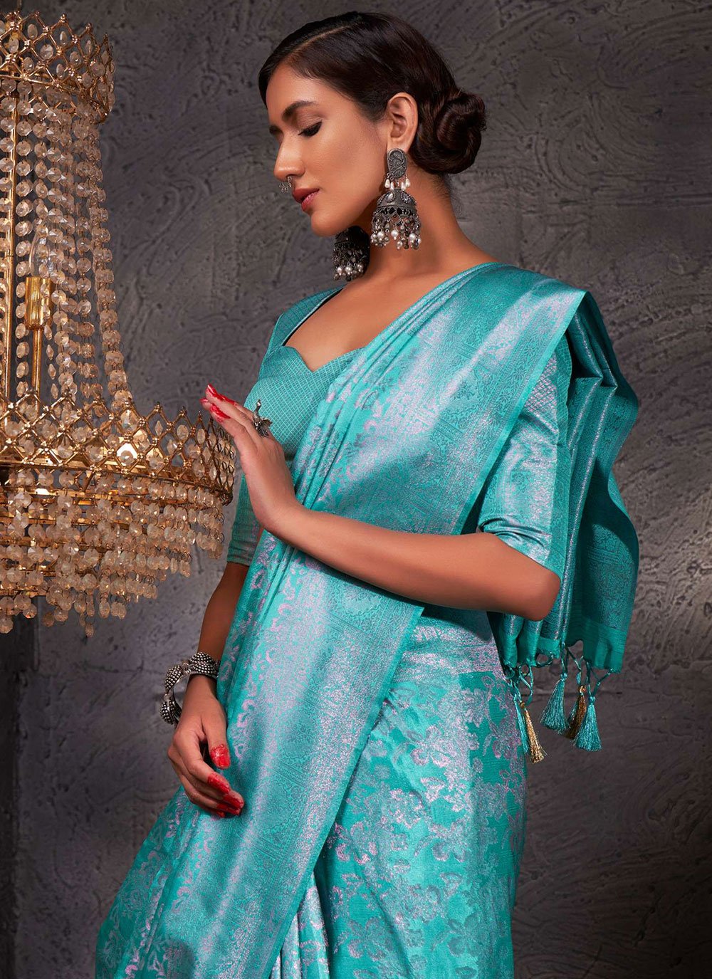 Classic Kanjivaram Silk Aqua Blue Weaving Saree