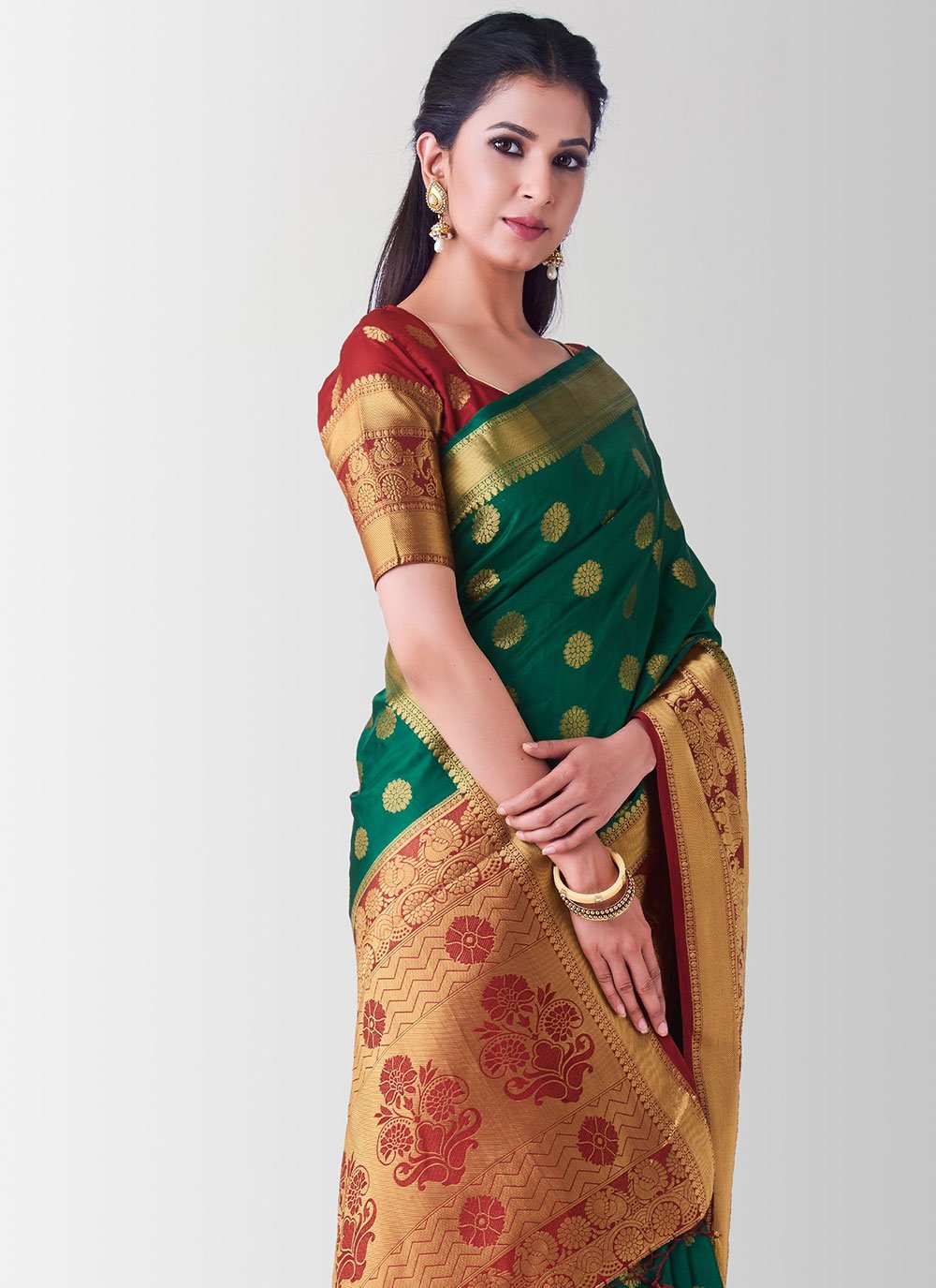 Contemporary Kanjivaram Silk Green Zari Saree