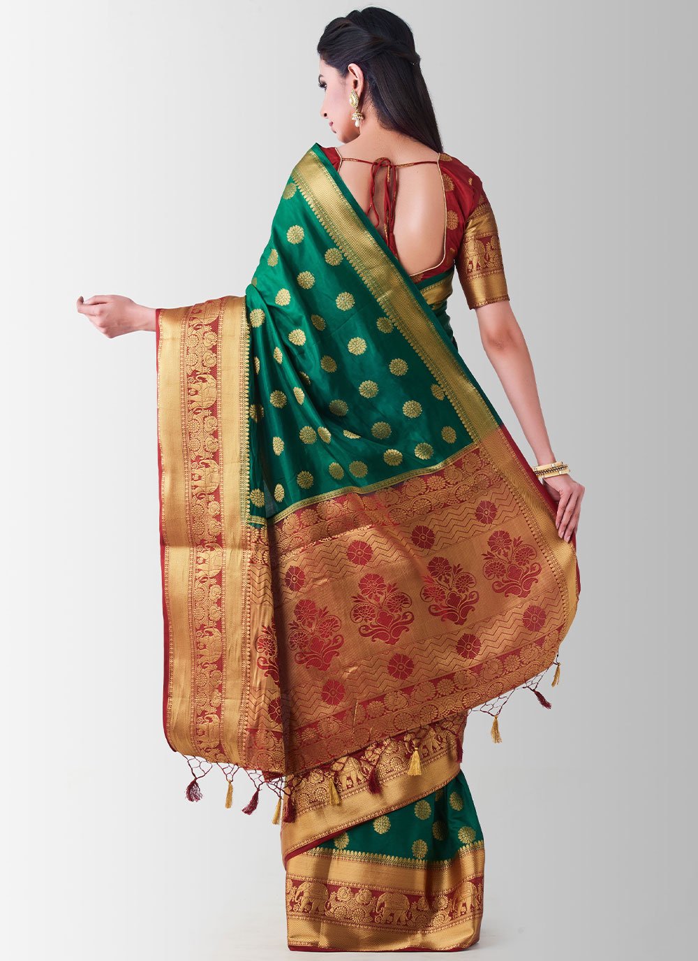 Contemporary Kanjivaram Silk Green Zari Saree